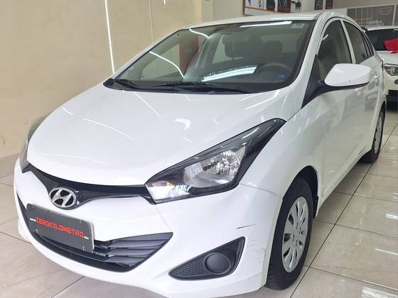 HYUNDAI HB20S 1.6 COMFORT PLUS 16V FLEX 4P MANUAL